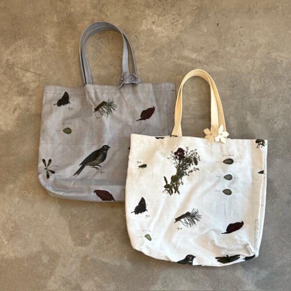 ALEKSANDR MANAMIS × TAGLIOVIVO Tote Bag