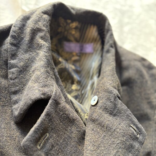 GEOFFREY B. SMALL EV7WC02 Styling